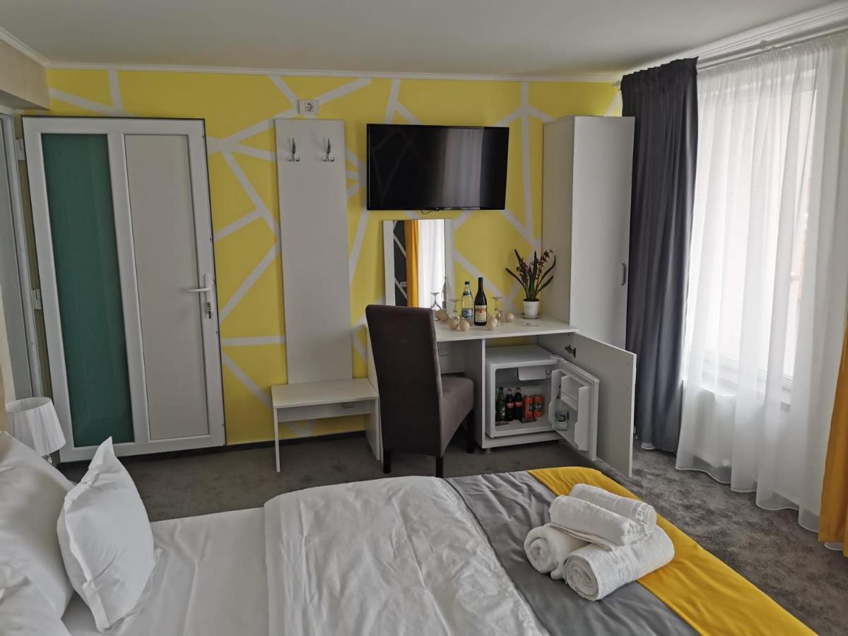 Casa Sonia 호텔 Târgu Jiu 외부 사진