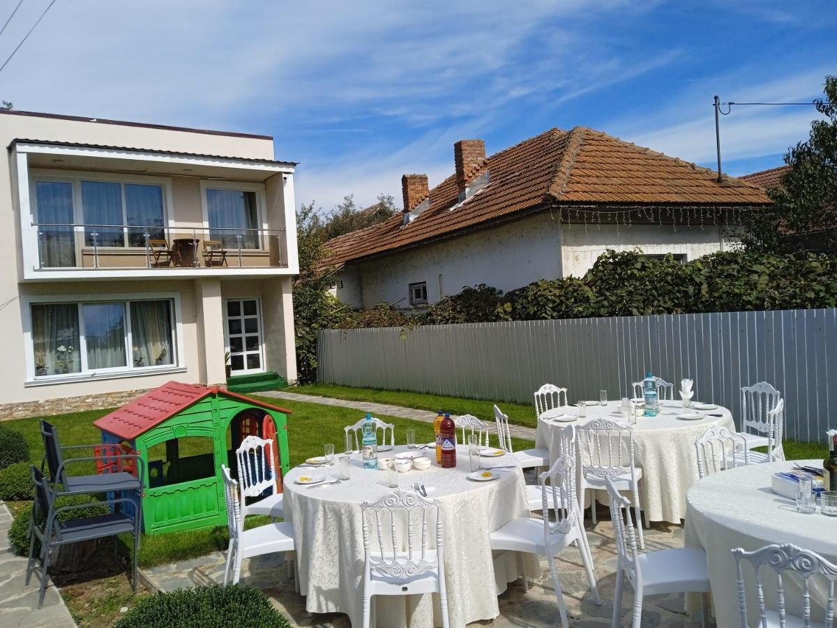 Casa Sonia 호텔 Târgu Jiu 외부 사진