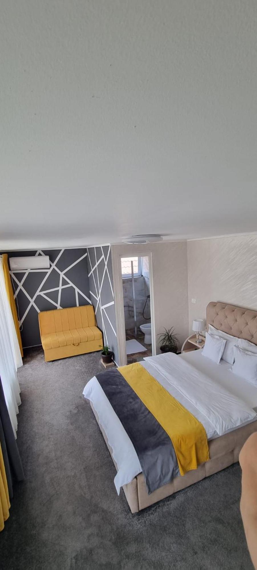 Casa Sonia 호텔 Târgu Jiu 외부 사진